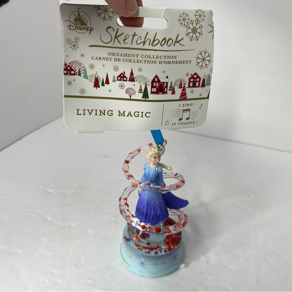 2019 Disney Store ELSA Sketchbook FROZEN 2 Singing Holiday Ornament New